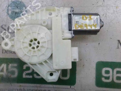 Used Left front window motor Left front window motor MERCEDES-BENZ C-CLASS (W205) [2013-2023] 5840507 5840507