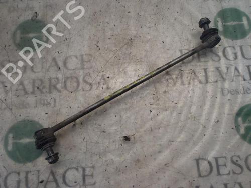 Used Right front suspension arm Right front suspension arm SMART FORFOUR (454) 1.3 (454.031) (95 hp) 14270932 14270932