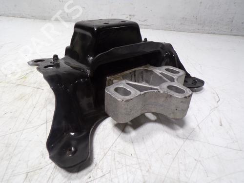 Used Support Support SKODA OCTAVIA IV Combi (NX5, PV5) [2019-2026] 14287785 14287785