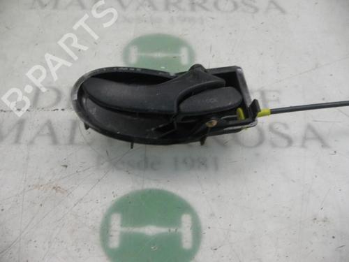 Used Front right interior door handle Front right interior door handle 3742143 3742143
