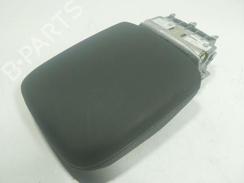 Armrest / Center console AUDI Q7 (4MB, 4MG, 4MQ) 45 TDI Mild Hybrid quattro 4M8864207S | 4M8864207S