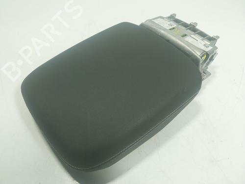 Armrest / Center console AUDI Q7 (4MB, 4MG) 45 TDI Mild Hybrid quattro (231 hp) 4M8864207S | 4M8864207S