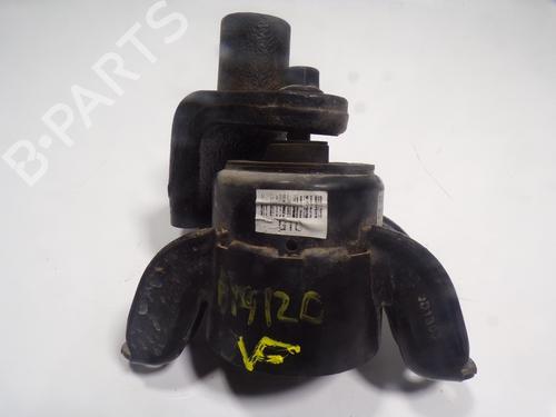 Used Engine mount HYUNDAI i30 (GD) [2011-2025]  10002990