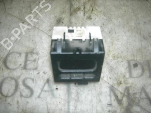 Used Switch Switch RENAULT MEGANE I (BA0/1_) 1.9 dTi (BA1U) (80 hp) 3748056 3748056