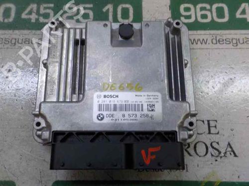 Used Engine control unit (ECU) Engine control unit (ECU) BMW 3 Touring (F31) 316 d (116 hp) 5284621 5284621