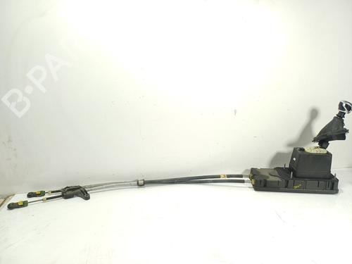Used Gear lever Gear lever PEUGEOT 308 II (LB_, LP_, LW_, LH_, L3_) 1.2 THP 130 (131 hp) 24867229 24867229