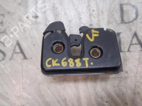 Used Tailgate lock Tailgate lock VW POLO (6N2) 1.4 16V (75 hp) 3818285 3818285