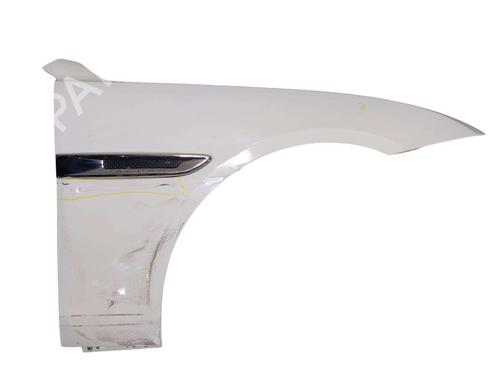Used Right front fenders Right front fenders JAGUAR XE (X760) 2.0 D (180 hp) 39808208 39808208