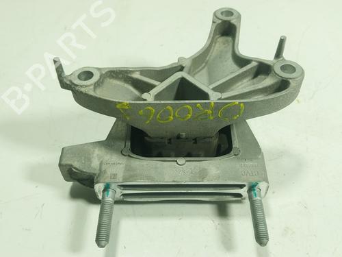 Used Engine mount PEUGEOT 208 II (UB_, UP_, UW_, UJ_) e-208 (136 hp) 24846223