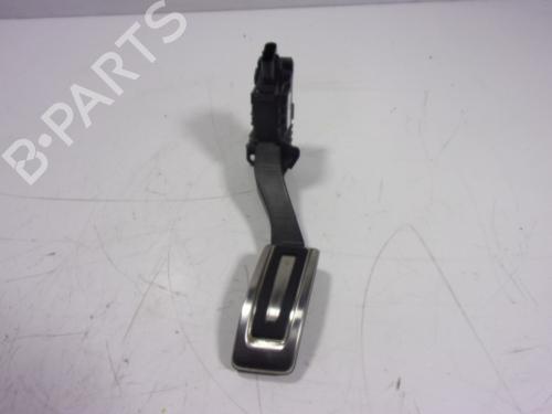 Used Pedal Pedal 10539609 10539609