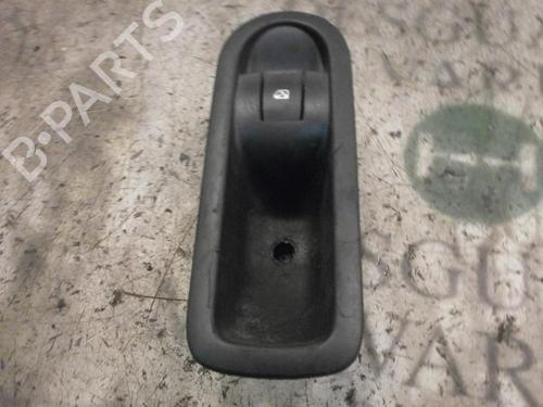 Used Left rear window switch RENAULT MEGANE II (BM0/1_, CM0/1_) 1.9 dCi (BM0G, CM0G) (120 hp) 3776981