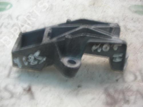 Used Engine mount Engine mount PEUGEOT 205 II (20A/C) 1.8 Diesel (60 hp) 9085589 9085589