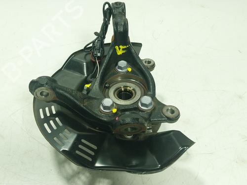 Used Left front steering knuckle TOYOTA YARIS CROSS (MXP_) 1.5 Hybrid (MXPJ11) (131 hp) 32158372