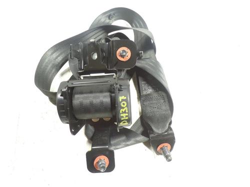 Used Rear right seatbelt Rear right seatbelt 8202070 8202070