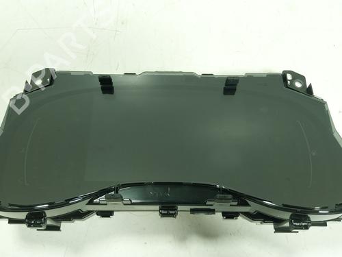 Used Instrument cluster TOYOTA YARIS CROSS (MXP_) 1.5 Hybrid (MXPJ11) (131 hp) 29543358