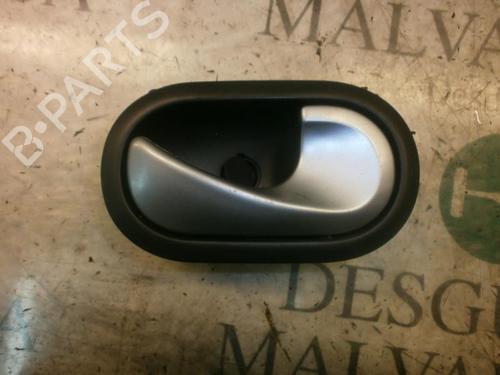 front-right-interior-door-handle-renault-clio-iii-br01-cr01-2005-2006-2007-2008-2009-2010-2011-2012-2013-2014-3801590 main image