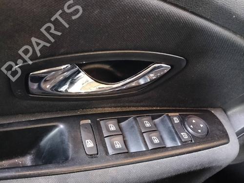Injection rail RENAULT MEGANE III Hatchback (BZ0/1_, B3_)  | BP9091250M98 