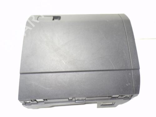 Used Glove box Glove box 10623802 10623802