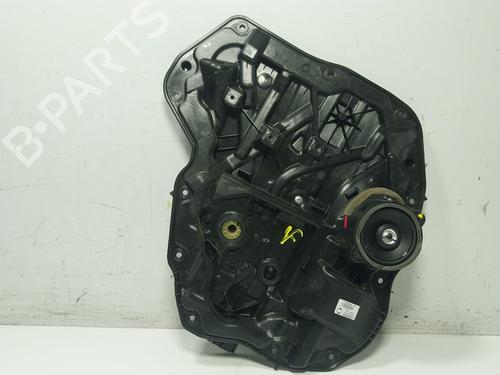 Elevador vidro trás esquerdo Elevador vidro trás esquerdo INEOS GRENADIER Closed Off-Road Vehicle 3.0 Ti 4x4 (GEB) (286 hp) 29109732 29109732