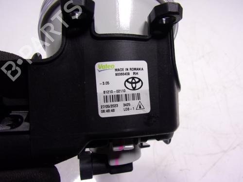 Right front fog light TOYOTA YARIS (_P21_, _PA1_, _PH1_) 1.5 Hybrid (MXPH11) | BP16745437C31 