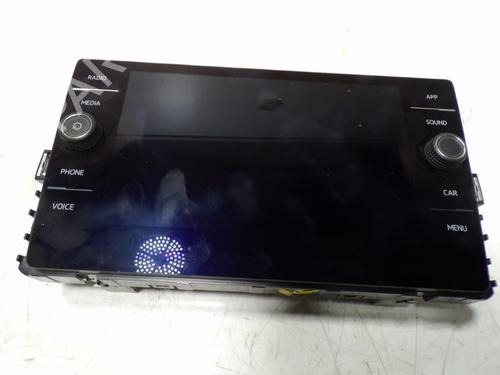 Used Display monitor Display monitor VW TIGUAN (AD1, AX1) 2.0 TDI (150 hp) 10623862 10623862