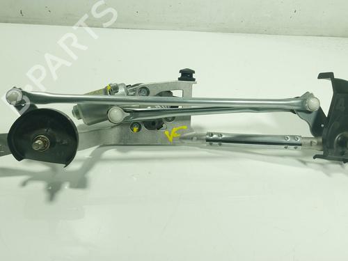 Used Front wiper motor Front wiper motor TOYOTA YARIS (_P21_, _PA1_, _PH1_) 1.5 Hybrid (MXPH10, MXPH11) (116 hp) 31810833 31810833
