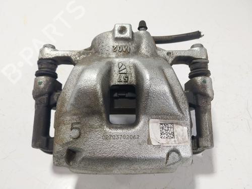Used Left front brake caliper Left front brake caliper TOYOTA COROLLA Hatchback (_E21_, _EA1_, _EH1_) 1.8 Hybrid (ZWE211) (98 hp) 33534689 33534689