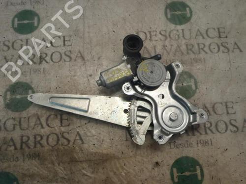 Used Rear right window mechanism Rear right window mechanism TOYOTA RAV 4 II (_A2_) 2.0 D 4WD (CLA20_, CLA21_, CLA20R, CLA21R) (116 hp) 3806464 3806464