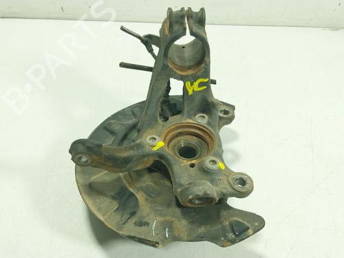 Used Left front steering knuckle VW T-ROC (A11, D11) 2.0 TDI SCR (116 hp) 31346774