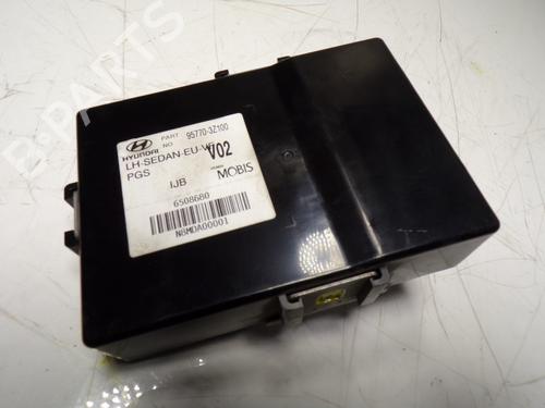 Used Electronic module Electronic module HYUNDAI i40 I (VF) 1.7 CRDi (116 hp) 13077319 13077319