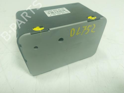Used Electronic module Electronic module MERCEDES-BENZ CLS (C219) CLS 320 CDI (219.322) (224 hp) 17834406 17834406