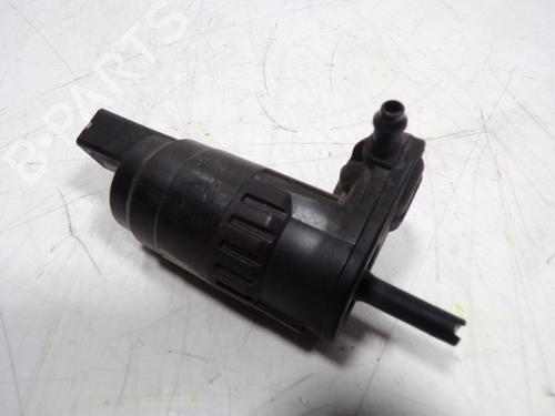 Used Washer pump SKODA OCTAVIA III Combi (5E5, 5E6) 1.6 TDI (110 hp) 14287902