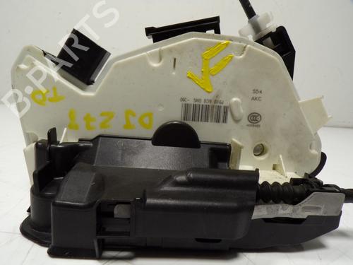 Rear right lock VW TIGUAN (5N_) 2.0 TDI | BP11191536C99 