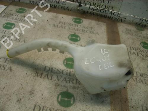 Used Windscreen washer tank FORD FUSION (JU_) 1.4 TDCi (68 hp) 7409305