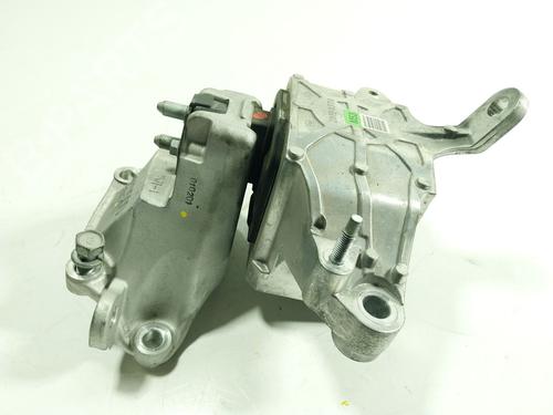 Used Engine mount Engine mount HYUNDAI TUCSON (NX4E, NX4A) 1.6 T-GDi (150 hp) 21131129 21131129
