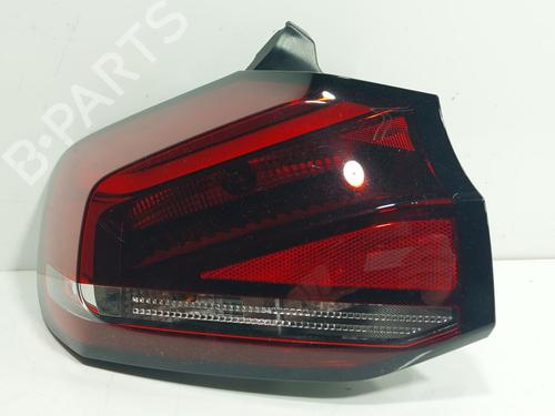 Used Left taillight Left taillight CITROËN C4 III (BA_, BB_, BC_) 1.5 BlueHDi 130 (BBYHZB) (131 hp) 33325413 33325413