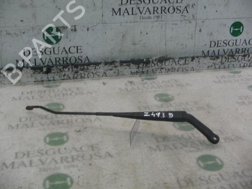 Used Front windshield wiper arm Front windshield wiper arm HONDA CIVIC VI Hatchback (EJ, EK) 1.4 i S (EJ9) (90 hp) 3754497 3754497