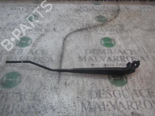 front-wipers-mechanism-citroen-c4-cactus-1611871480-2014-3838865 main image