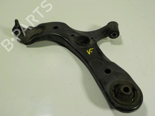 Used Left front suspension arm TOYOTA AURIS (_E18_) 1.4 D-4D (NDE180_, NDE180R) (90 hp) 13371855