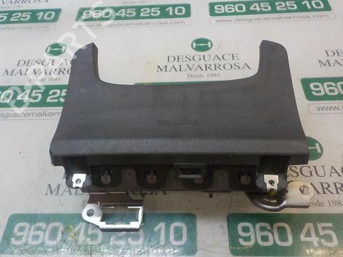 Used Left seat airbag TOYOTA PRIUS (_W3_) [2008-2016]  3865067