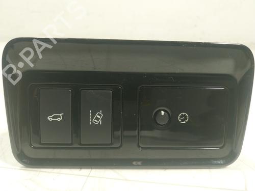 Used Switch Switch JAGUAR F-PACE (X761) 2.0 TD4 AWD (180 hp) 17441671 17441671