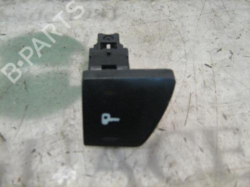 Used Electronic module Electronic module PEUGEOT 307 Break (3E) 2.0 HDI 90 (90 hp) 3768572 3768572