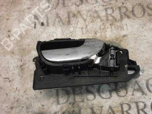 Used Rear right interior door handle Rear right interior door handle PEUGEOT 307 SW (3H) 1.6 HDI 110 (109 hp) 4020709 4020709