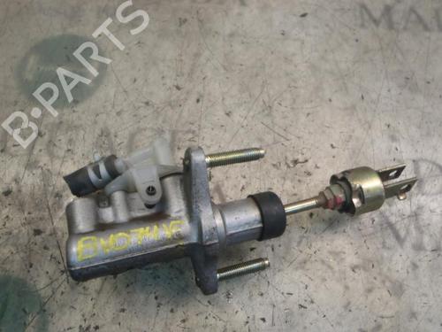 Used Clutch slave cylinder Clutch slave cylinder TOYOTA CELICA Coupe (_T23_) 1.8 16V VT-i (ZZT230_, ZZT230) (143 hp) 14269936 14269936