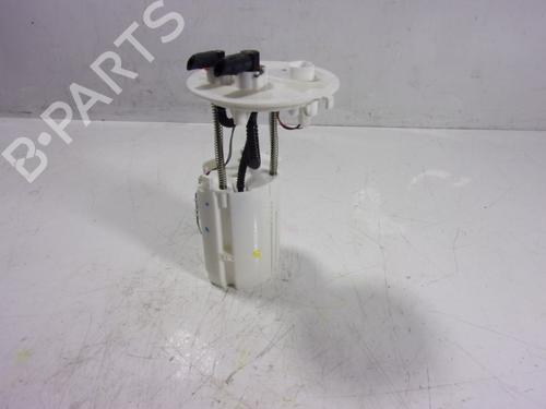 Used Fuel pump TOYOTA HILUX VIII Pickup (_N1_) 2.4 D 4WD (GUN125_, GUN125R) (150 hp) 10523483