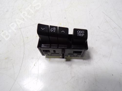 Used Electronic module Electronic module LEXUS NX (_Z1_) 300h (AYZ10_) (155 hp) 10141545 10141545