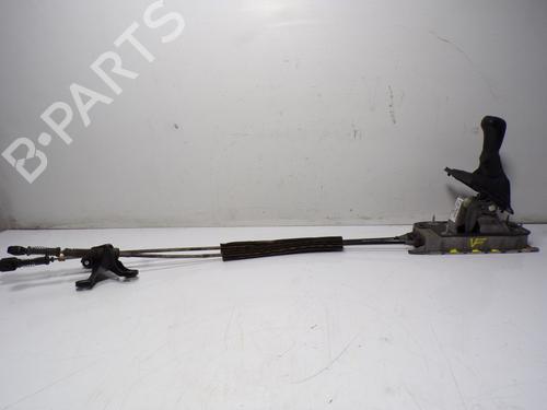 Used Gear lever SKODA YETI (5L) 1.2 TSI (105 hp) 13404874