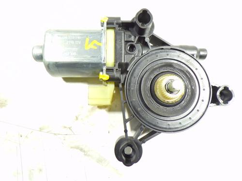 Rudehejsemotor forskærm højre SEAT LEON SC (5F5) 1.4 TSI (125 hp) 9155248