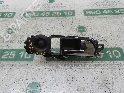 Used Front right interior door handle Front right interior door handle 4897453 4897453
