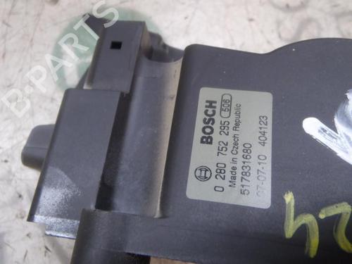 Used Pedal Pedal FIAT DOBLO MPV (119_, 223_) 1.9 JTD (223AXE1A) (100 hp) 3821044 3821044